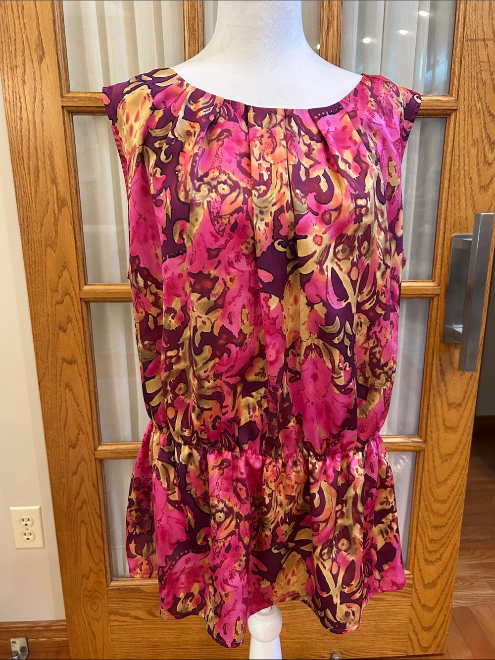 satin feel, Fashion Bug gold burgundy, Pink & Yellow Printed Blouse (1X)